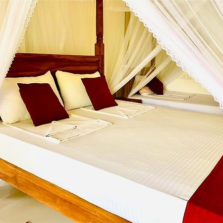 Green Hut Nature Resort Sigirîya Extérieur photo