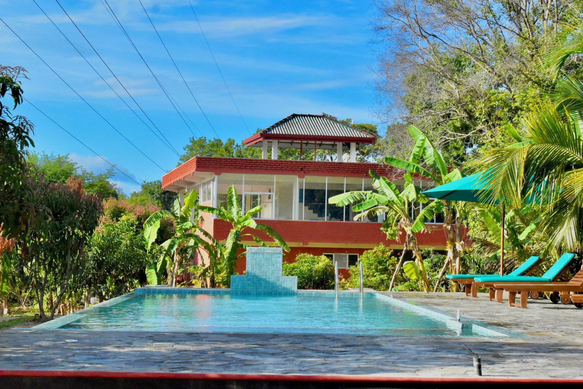Green Hut Nature Resort Sigirîya Extérieur photo